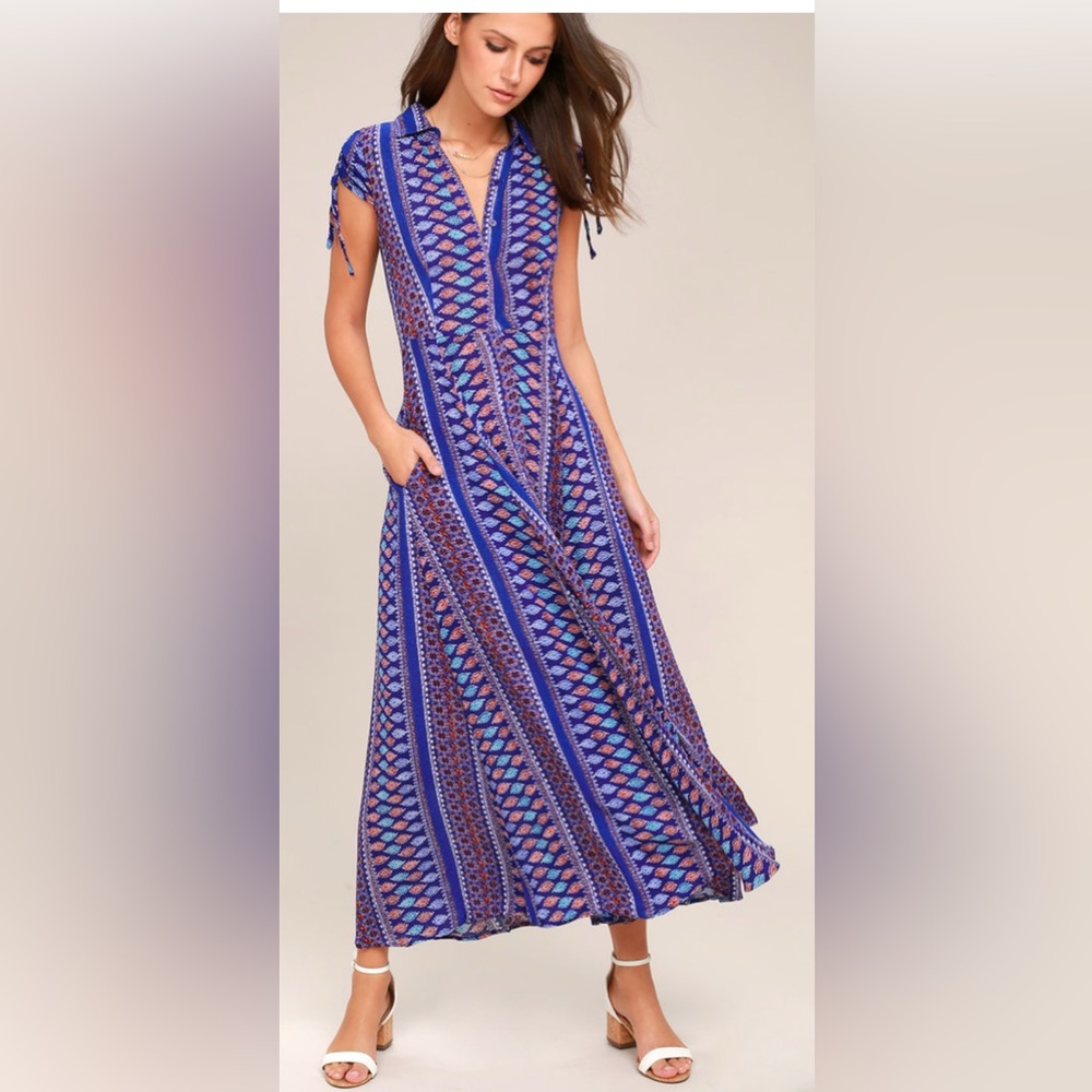 Elegant Blue Patterned Maxi Dress